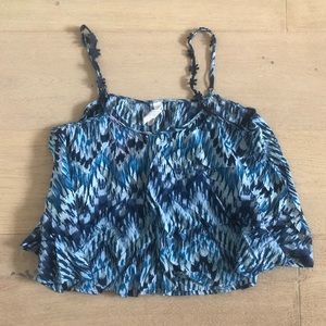 blue flowy crop top